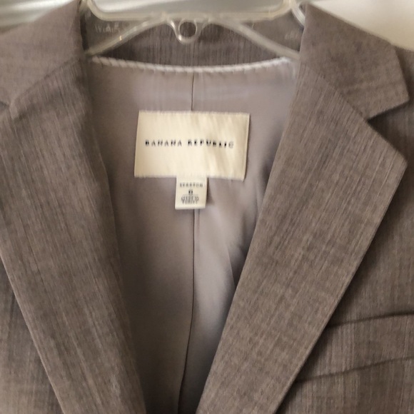 Banana Republic Taupe/Gray Business Suit, Size 6/8 - Picture 2 of 4